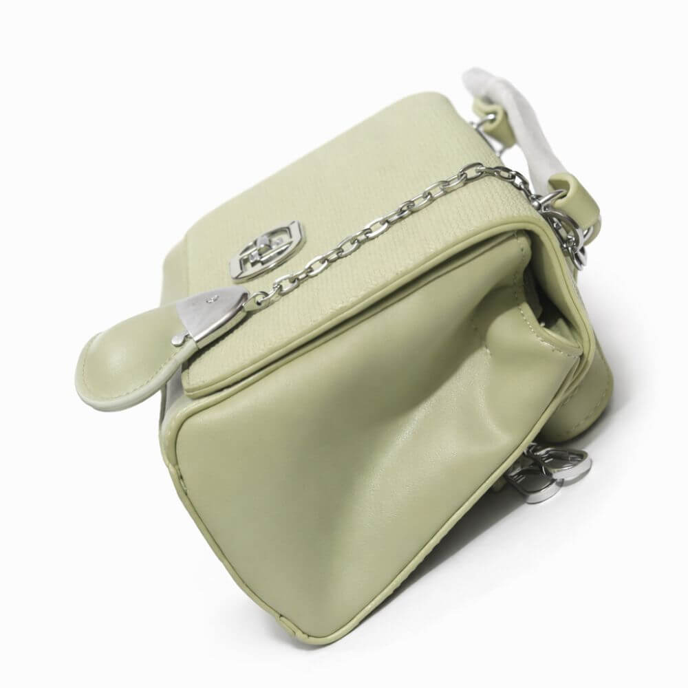  Elegant Heart Charm Mini Bag (Green)
